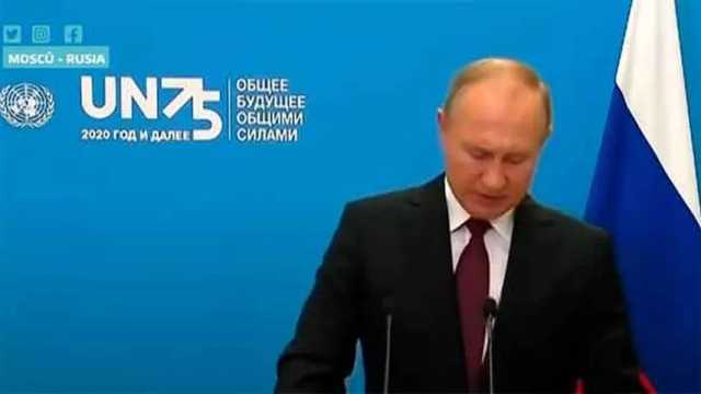 Putin al presentar la vacuna de Rusia, la Sputnik V. (Foto: Telam)